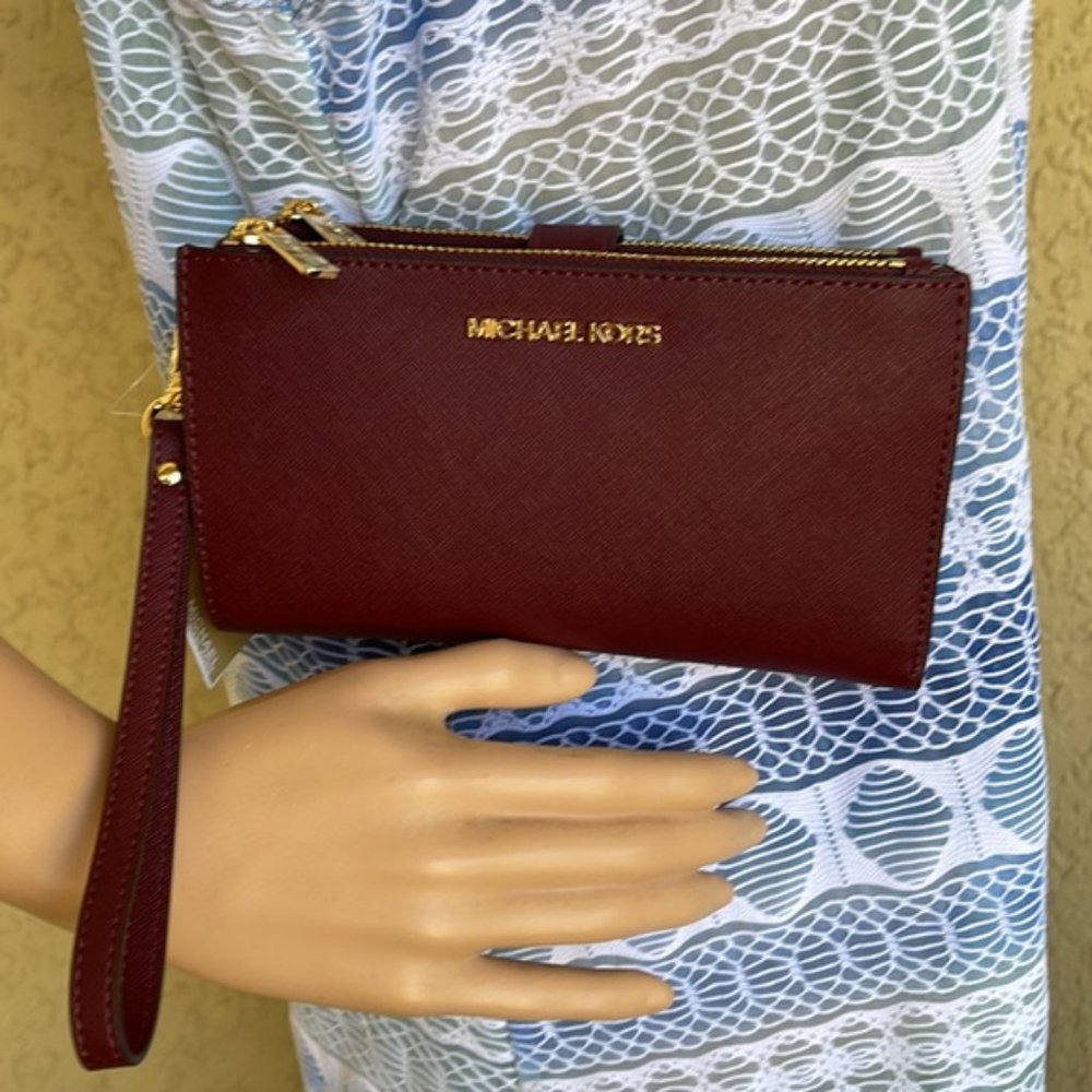 Michael Kors Jet Set Travel Large Double Zip Wristlet Wallet Dark Cherry Leather - Picture 12 of 16